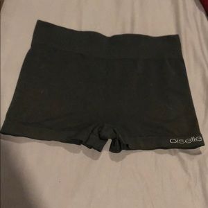 Oiselle Run shorts